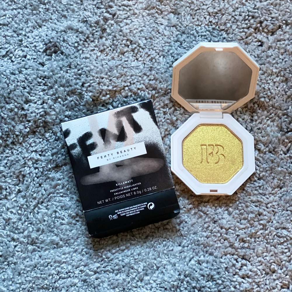 Fenty highlighter - Picture 4 of 5